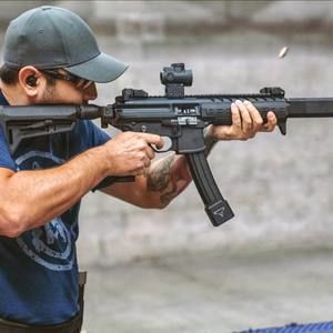 Meet your Posher, Molina